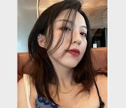 岛国离婚少妇王彦纯事件6V-2.6G短视频完整版