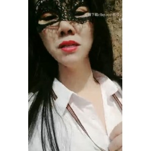 熟女骚妇女老板经典合集，151个视频，百度ED2K去重收藏