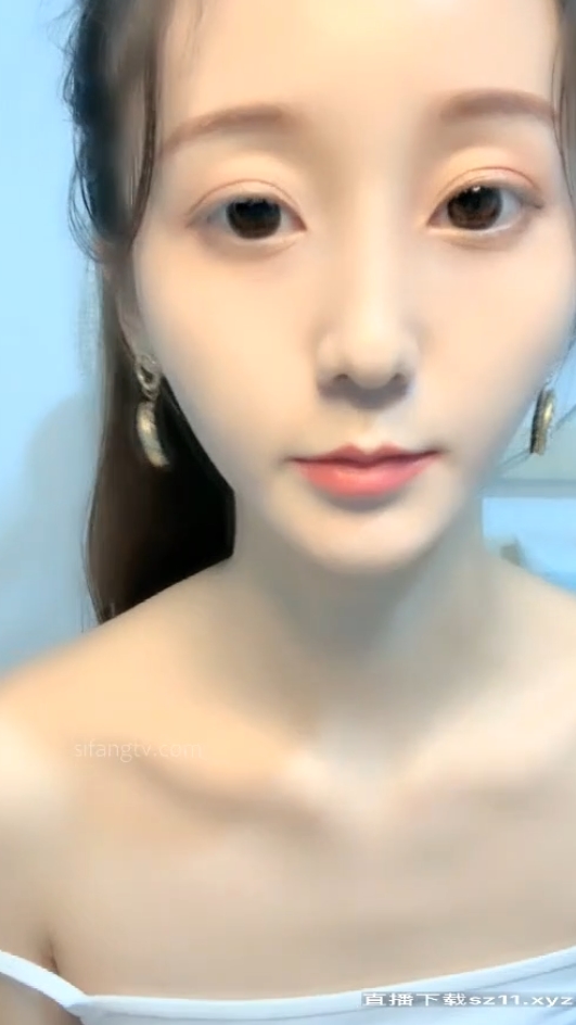 主播快手甜美小可爱最新合集29V15.6G，漏的不多，按需内容