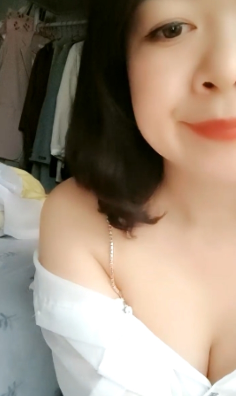 转载快手性感护士最新合集12V6.2G，病房巡视夹玩具