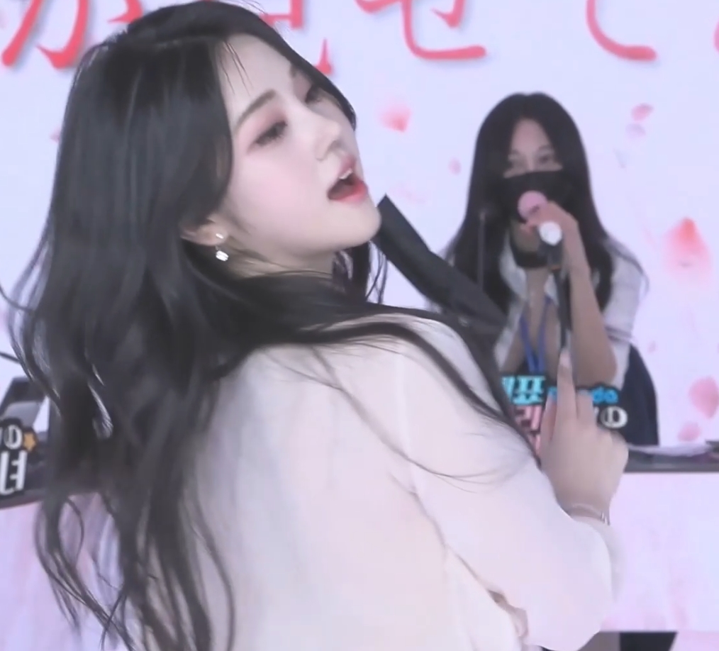 韩国女团脱衣舞典藏全集Jinricp自制字幕84V205G，专业直播精彩纷呈