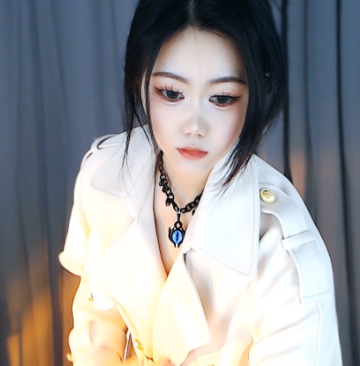 转载百度云私定合集CC嘉尚鱼摆摆最新2V1.07G，双重压缩资源不稳