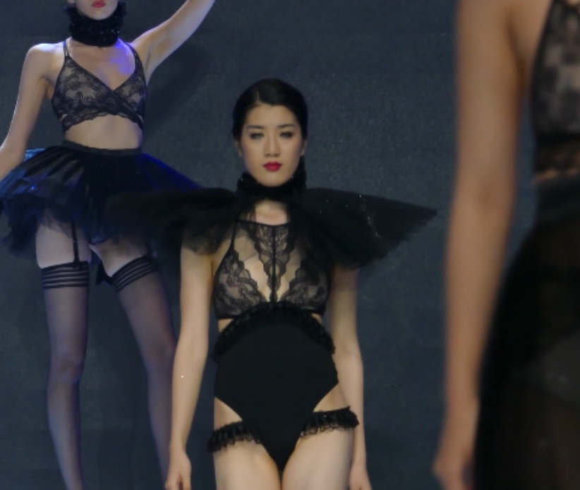 转载百度盘国热裤衣秀小合集15V4.7G，整理搬运分享