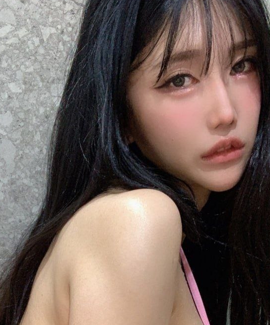 韩国网红ki_yunjin私拍合集16V16.6G，百度盘下载