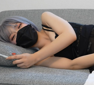 日本妹子Hamusuk女仆cos最新合集18V18.5G，精彩搬运！