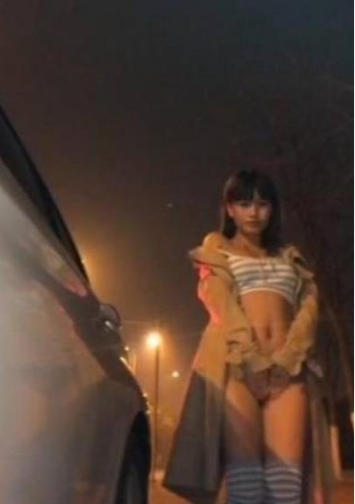 斗鱼百变女神魅心绝版合集5V31.9G，超级人气美女主播展示