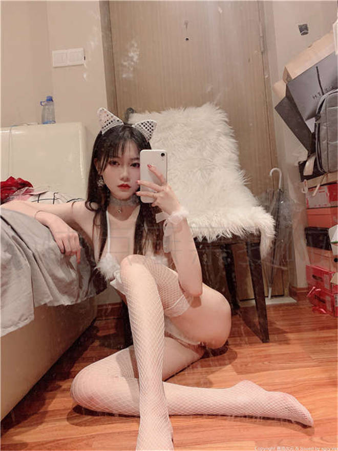 高颜值COSER魔法秋秋最新合集41V14.4G，萌萌哒与御姐范结合