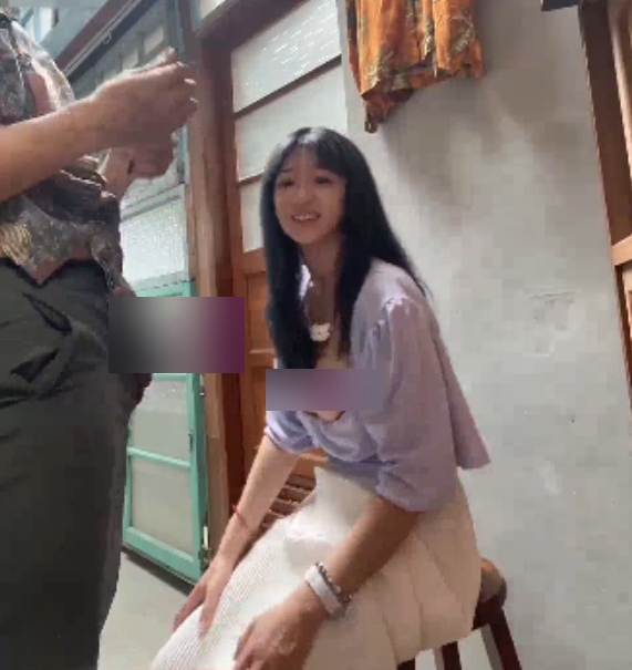 推特Jan小兔子私拍合集1.6G大罩杯太顶了