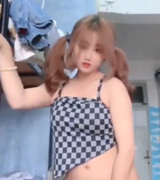 15.6G抖音双马尾诱惑弹力舞1100v合集