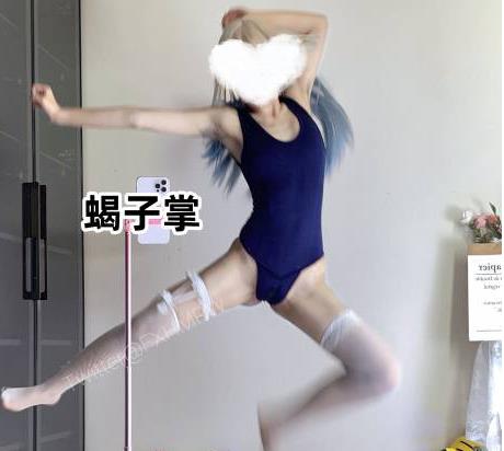 100部撩人推特乌鸦坐飞机抖音风变装L舞869M