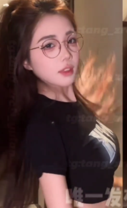 热辣小小酥AI脱衣350M54部抖音