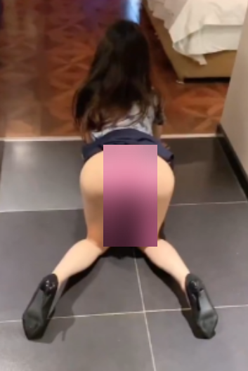 推特白桃绿帽情侣视频香艳合集5部0.9G劲爆