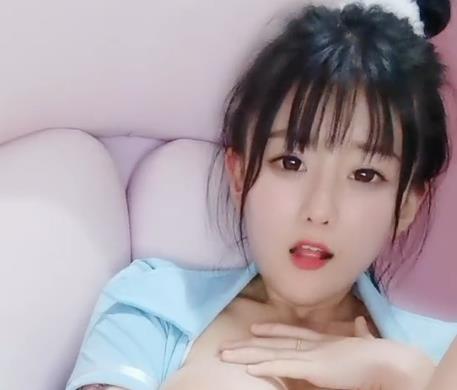 B站软软小湿妹15V直播实录5.9G优质一线天