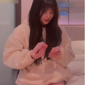 柒哥手机探花软件实战邻家小妹视频1.2G白到发光