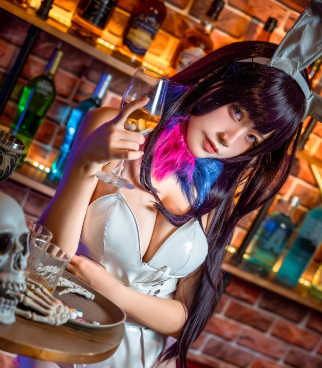 推特一笑芳香沁舞蹈作品38套7.95G超绝视角