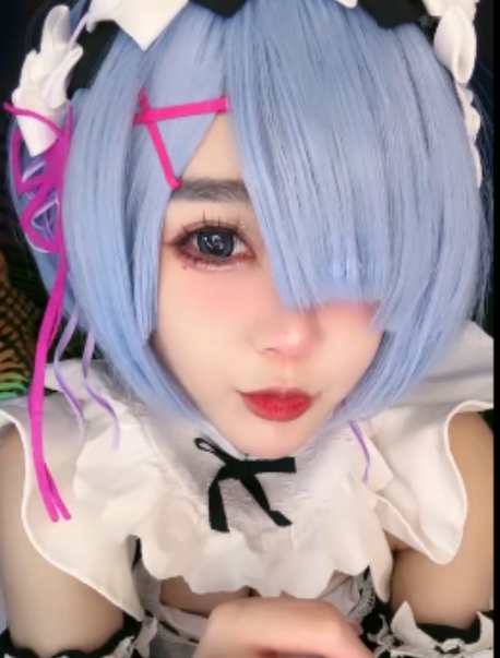 维妮vinnie微博撩人直播40部33.6G优质腰臀线