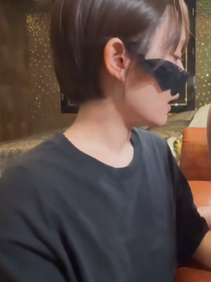 推特有尺度指教合集55部76G日系情侣小露一手