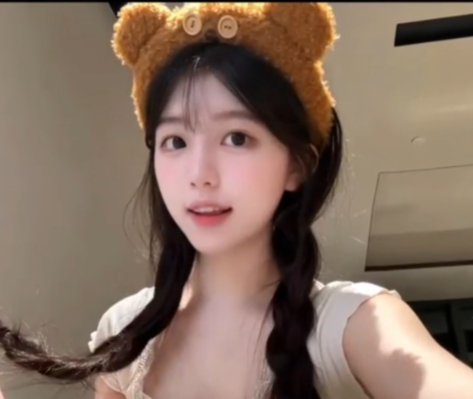 抖音天降之雯绝版私密合集114部1.03G深夜福利