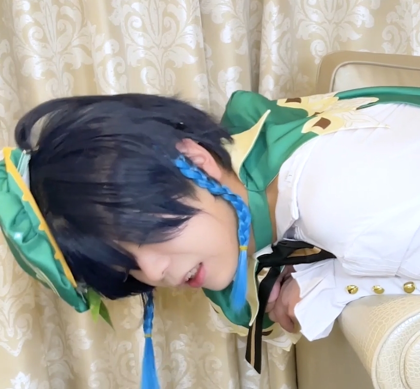 推特温迪伪娘cos视频1.6G太顶了