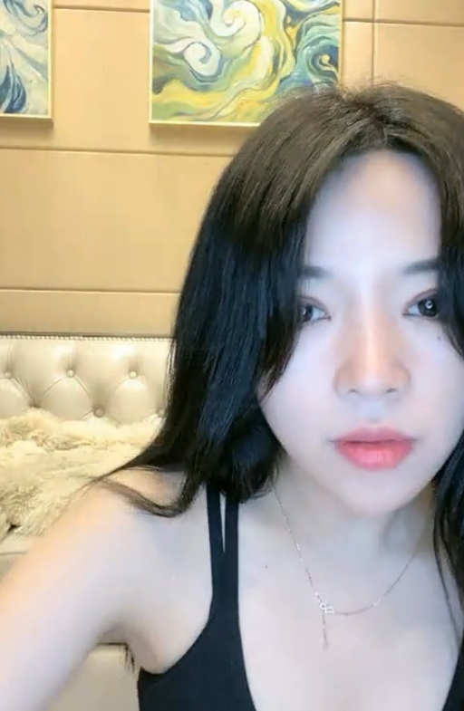 斗鱼艺术小雅直播火辣合集58部10.2G超诱人