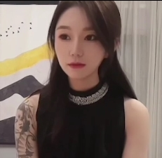 推特苏软软探花顶级九头身合集17部9.5G优质御姐