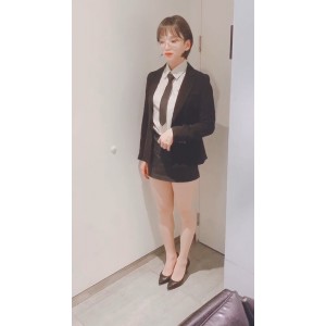 推特Jieun伪娘视频256部39.3G太顶了