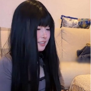 超上头小众平台反差阿黑颜整活新作1.02GB