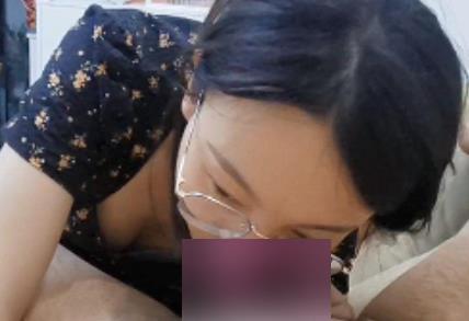 林琳推特指教小狗系列142部合集92.22G乖巧女私下反差极大