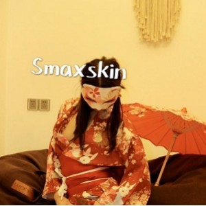 私拍户外多部视图1.8Gsmaxskin妖娆得让人腿软