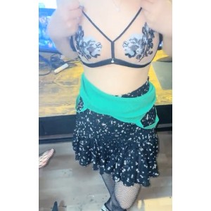 虎牙泽美神秘低产主播优质女神室外视频合集879M