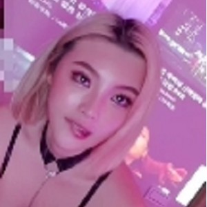乱来女神游戏趴双人轰趴实录1V644M绝美腰线太撩人