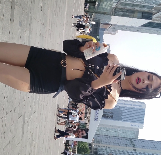 热裤长腿美女街拍4部曲11.5G超短热辣